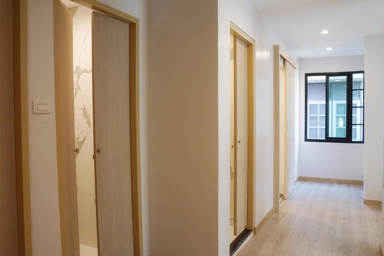 Yakthai Poshtel Bangkok Exteriör bild